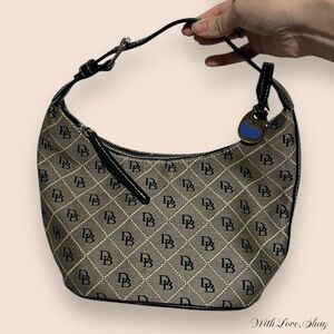 Y2K 2000s vintage Dooney & Bourke bucket bag!